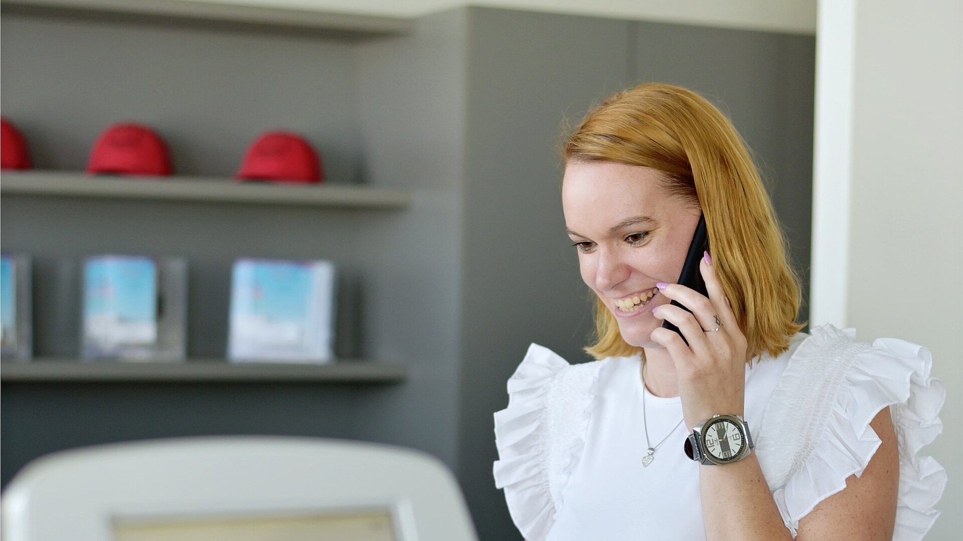 Kontaktní osoba na recepci CeramTec v Šumperku, Česká republika